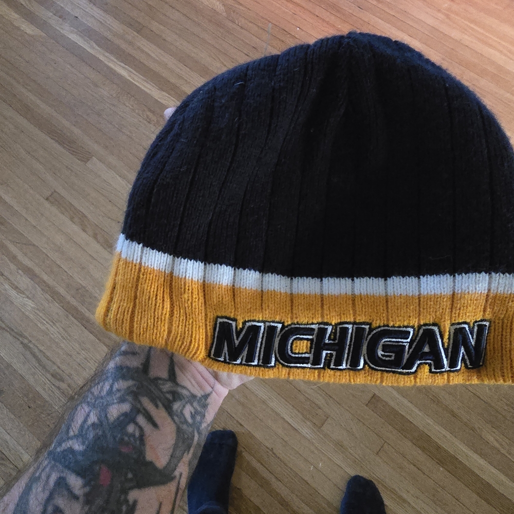 Michigan Black and Gold Knit Hat